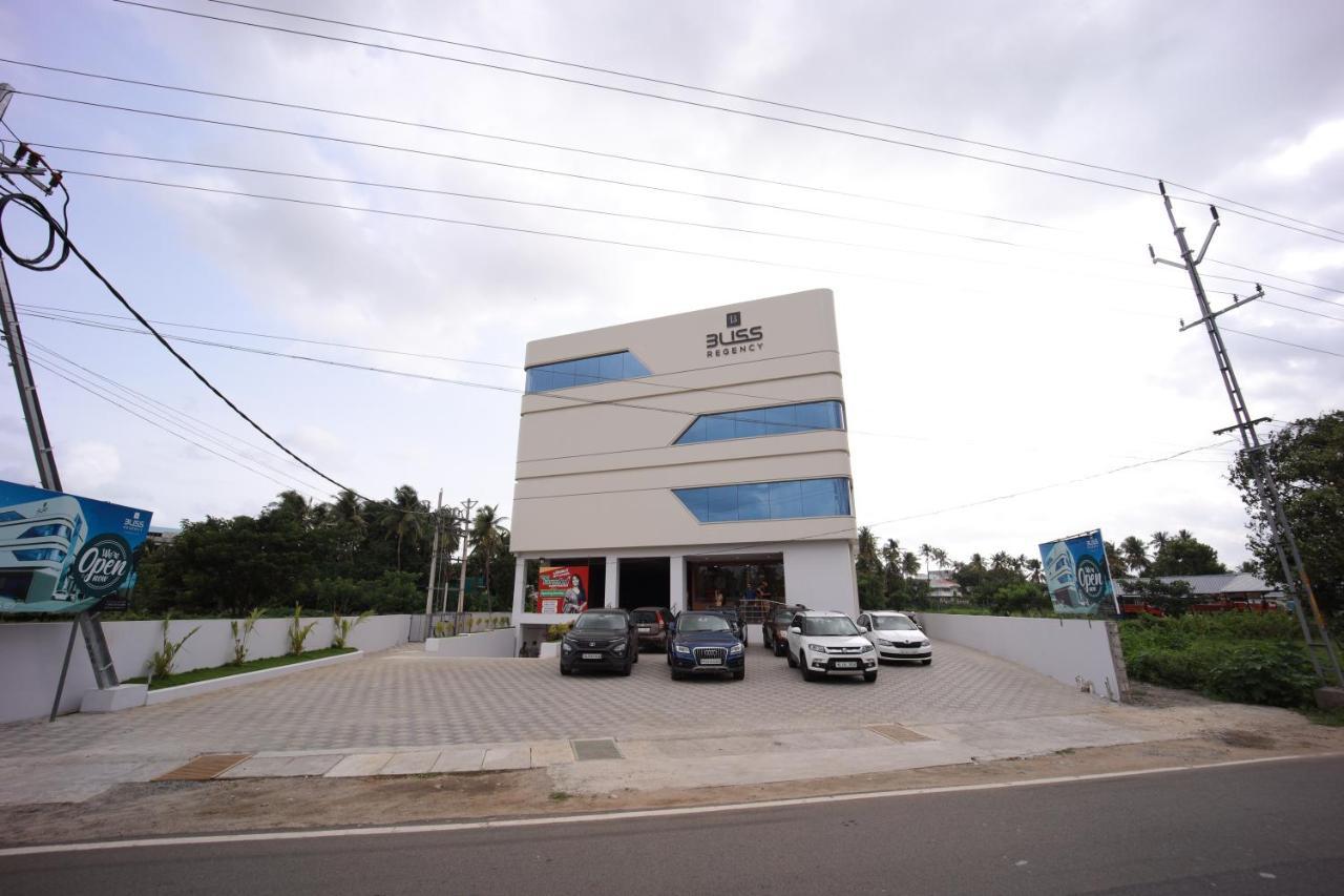 Bliss Regency Business Hotel Palakkad Eksteriør bilde