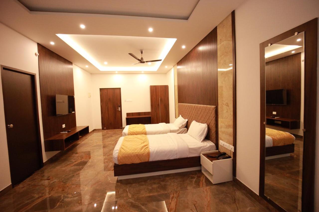 Bliss Regency Business Hotel Palakkad Eksteriør bilde