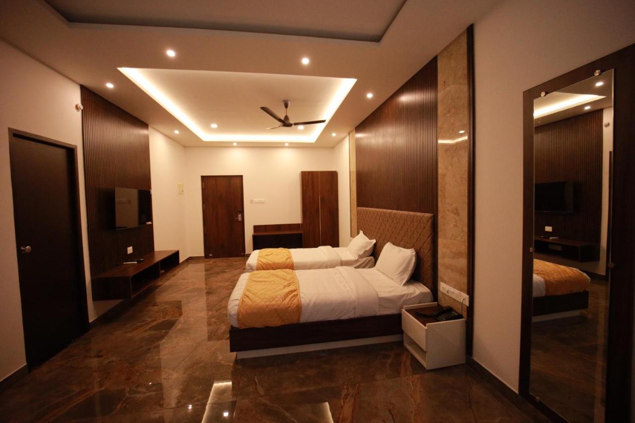 Bliss Regency Business Hotel Palakkad Eksteriør bilde