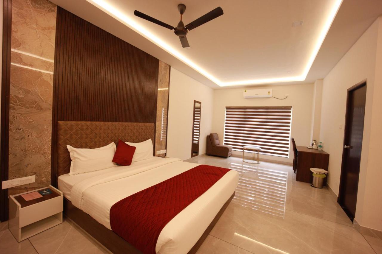 Bliss Regency Business Hotel Palakkad Eksteriør bilde
