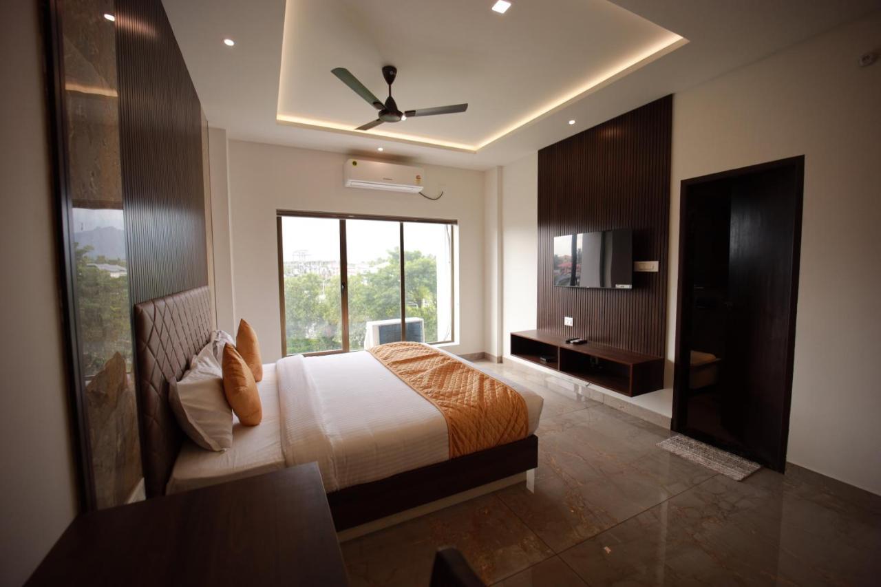 Bliss Regency Business Hotel Palakkad Eksteriør bilde