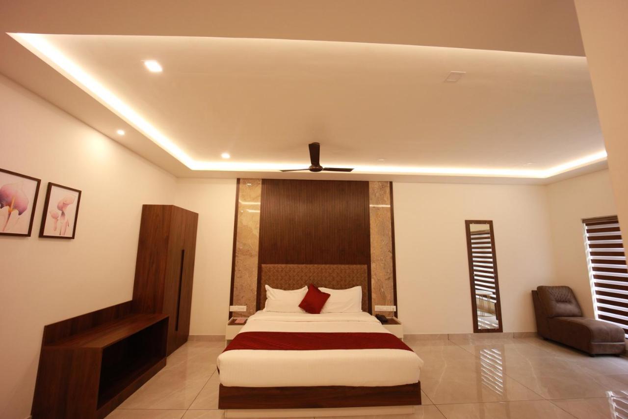 Bliss Regency Business Hotel Palakkad Eksteriør bilde